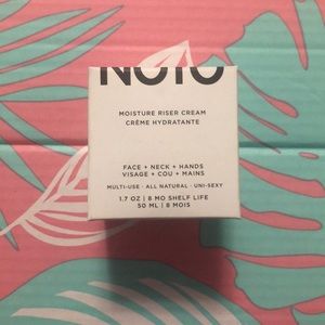 Noto moisture riser cream
